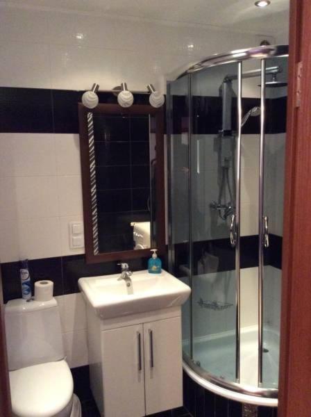 Appartement Apart Na Himnaziinoi Naberezhnii à Kharkiv Extérieur photo